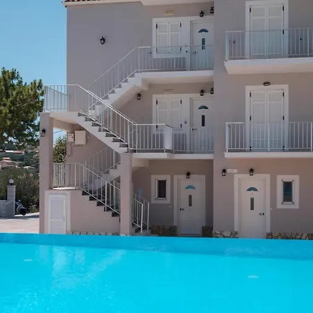 Apartmán Kouros & By Hotelius Agios Stefanos Avliotes (Corfu)