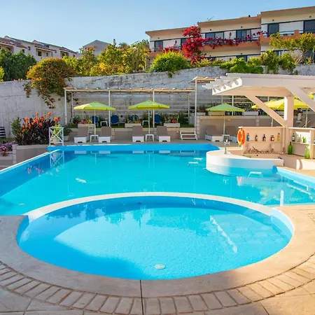Apartmán Kouros & By Hotelius Agios Stefanos Avliotes (Corfu)