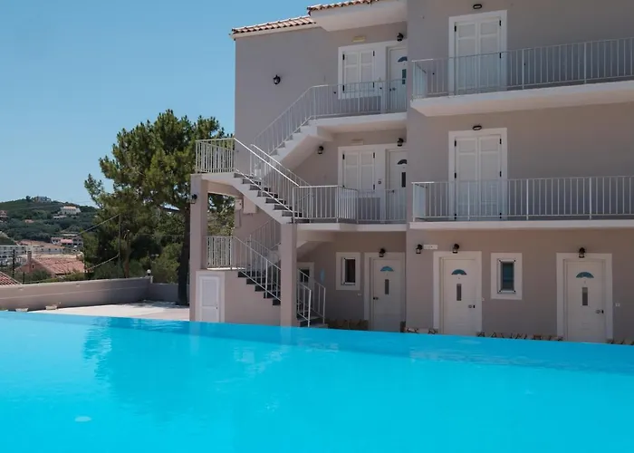 Kouros & By Hotelius Apartament
