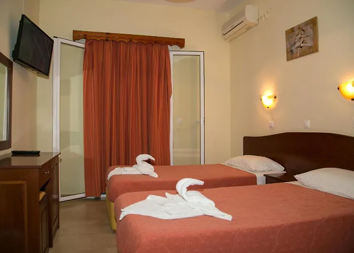 Kouros & By Hotelius Apartament *