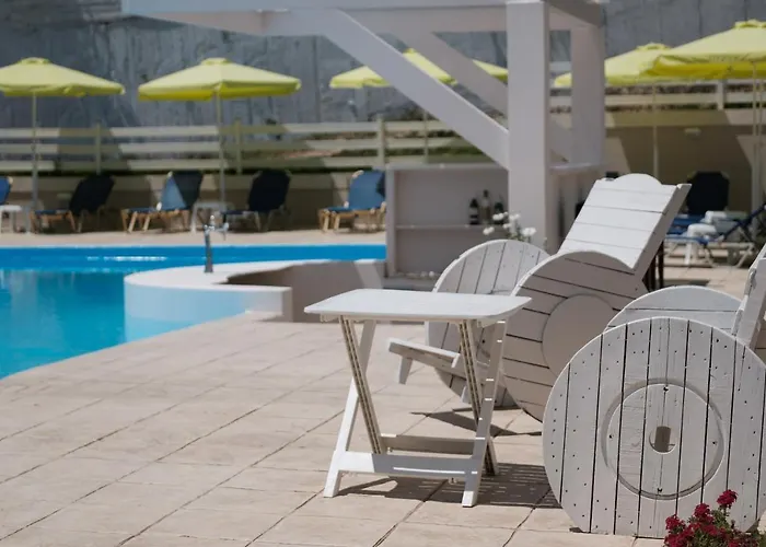 Апартаменты Kouros & By Hotelius *