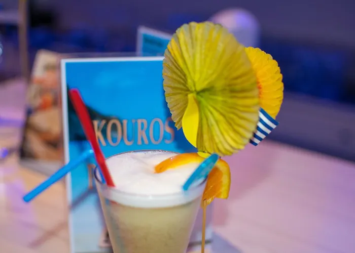 Апартаменты Kouros & By Hotelius *