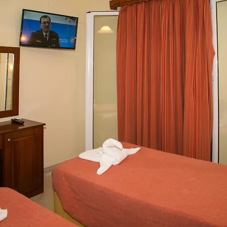 Kouros & By Hotelius Apartment Agios Stefanos Avliotes (Corfu)