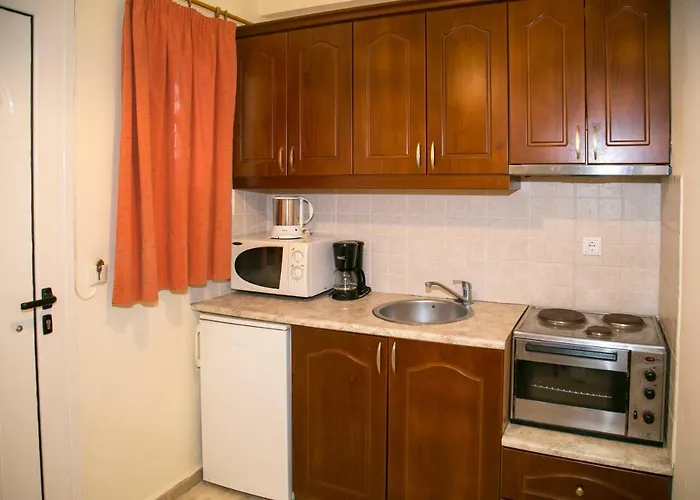 Kouros & By Hotelius Apartmán Agios Stefanos Avliotes (Corfu)